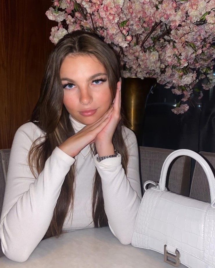 Grace Boor  nude photo