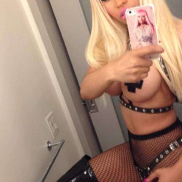 Halloween Nicki Minaj Naked  nude photo