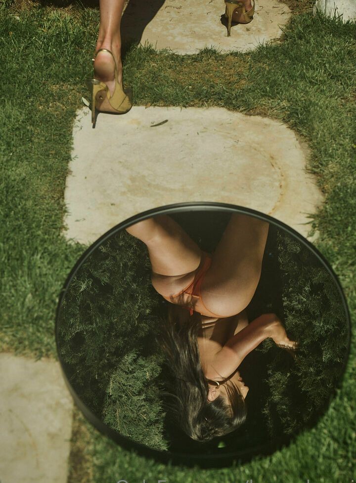 Hanna Carter  nude photo