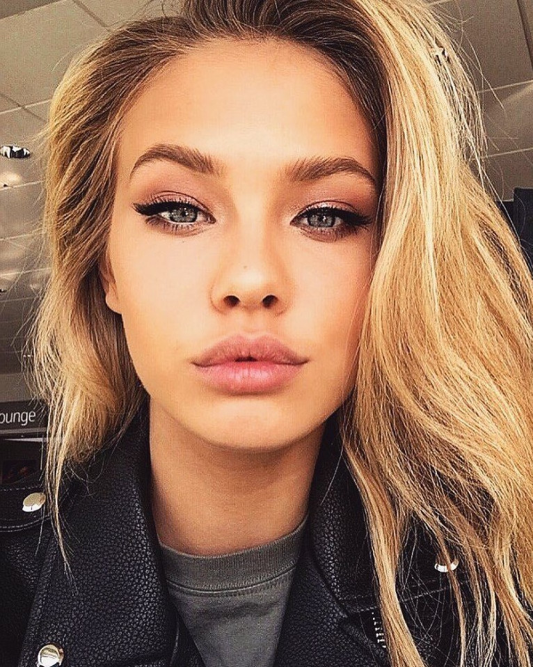 Hanna Edwinson Nude Porn Pics xPicsly