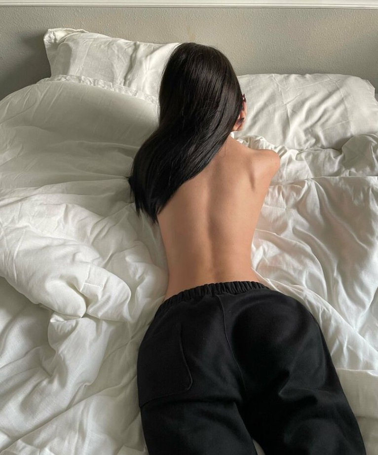 Hannah Grape  nude photo