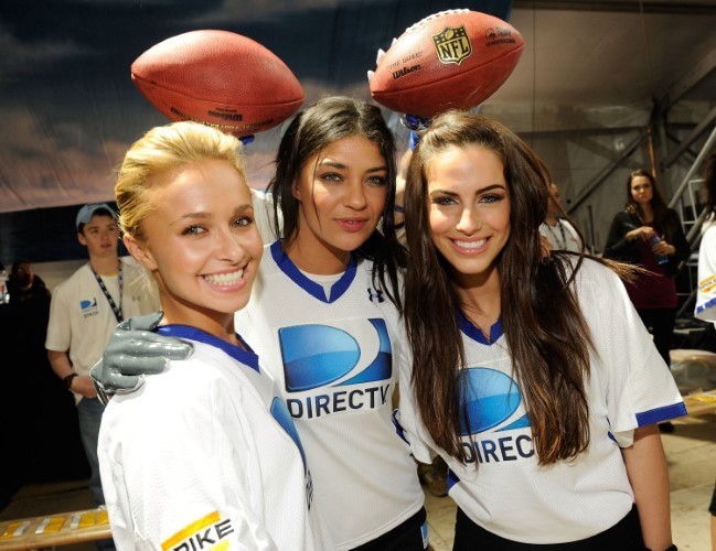 Hayden Panettiere Jessica Szohr And Jessica Lowndes  nude photo