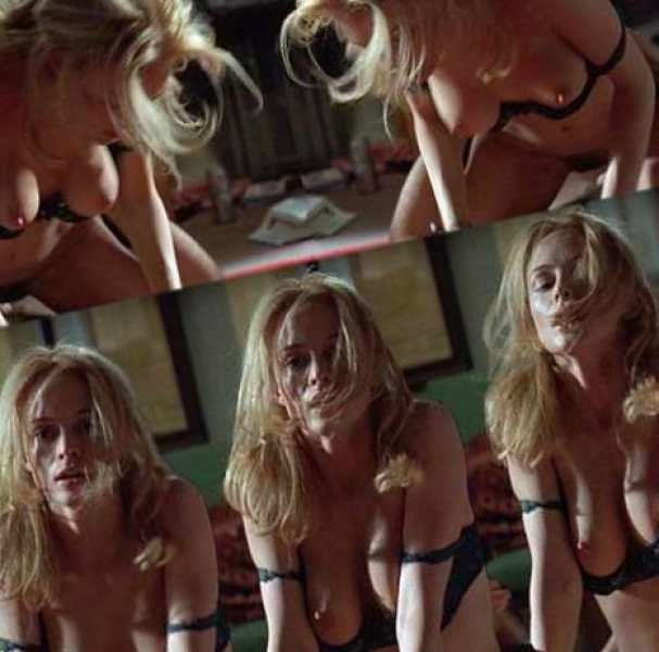 Heather Graham Nude Naked  nude photo