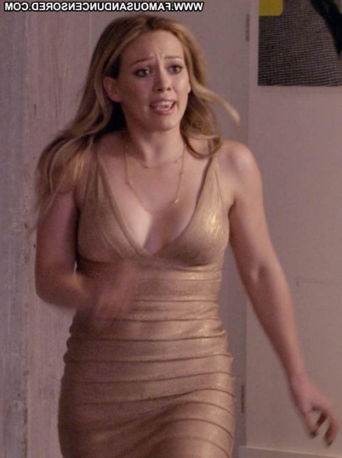 Hilary Duff Sexy Tight Dress  nude photo