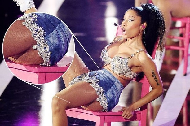 Hip hop Artist Upskirt Nicki Minaj  nude photo