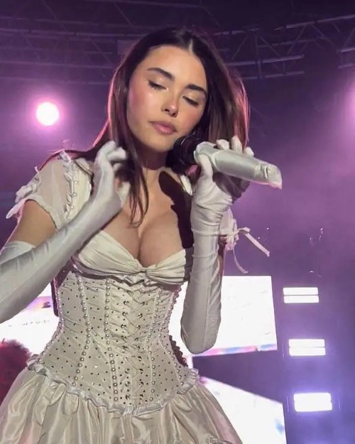 I Can’t Stop Wanking To Madison Beer  nude photo