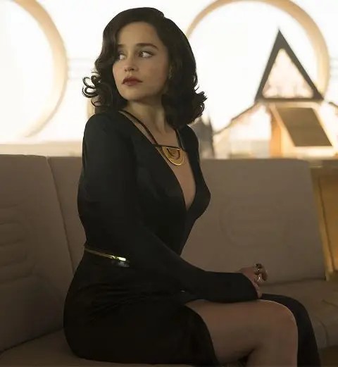 I Want To Fuck Emilia Clarke In This Classy Dress And Call Her Mommy  nude photo