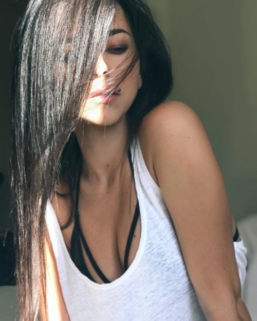 INNA Casual  nude photo