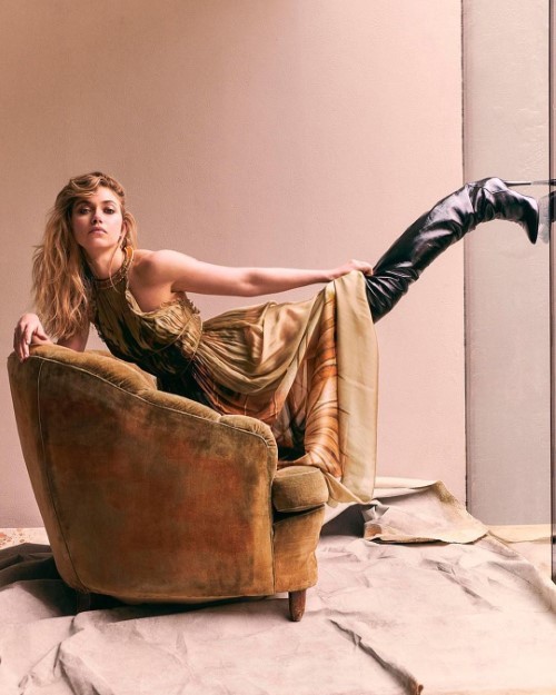 Imogen Poots Amazing Magazine Photo Shoot 7  nude photo