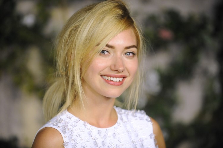 Imogen Poots Cute And Beautiful Actress  nude photo
