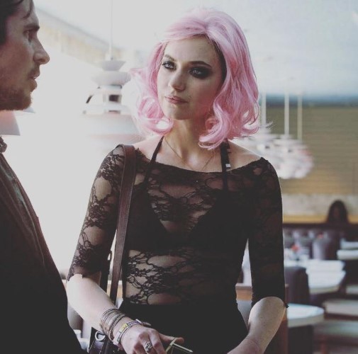 Imogen Poots Pink Wig (From Knight Of Cups)  nude photo