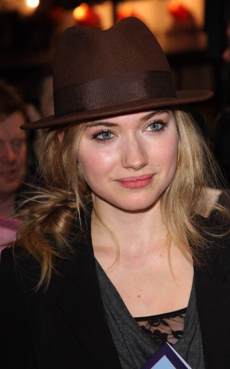 Imogen Poots Rocking A Fedora Hat  nude photo
