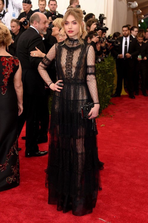 Imogen Poots See Through Black Dress  nude photo