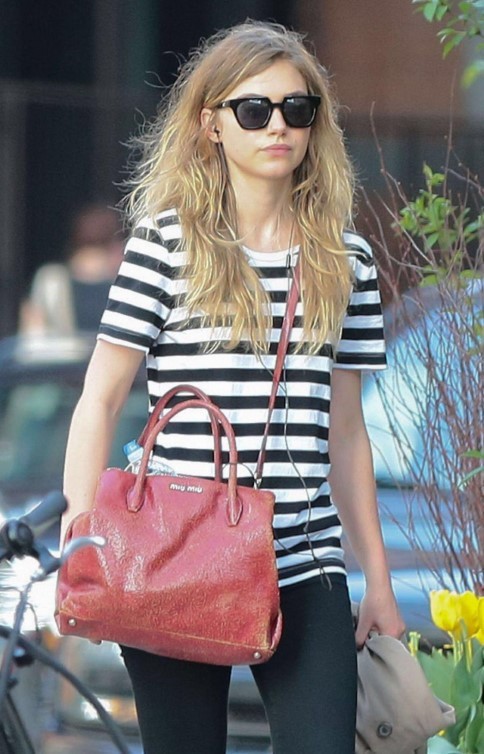 Imogen Poots Striped Shirt  nude photo