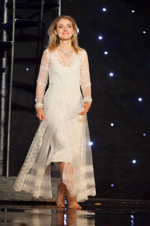 Imogen Poots White Dress  nude photo