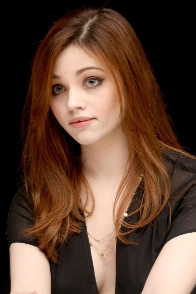India Eisley  nude photo