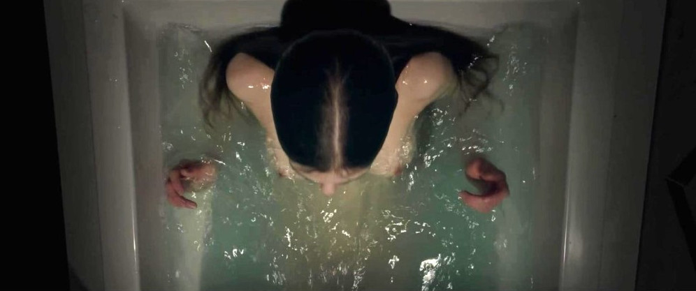 India Eisley Naked Scene Actress Braless  nude photo
