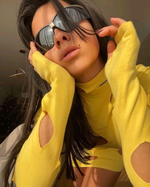 Inna Beauty In Yellow  nude photo