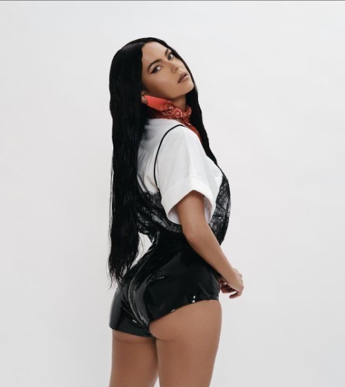 Inna Instagram Post  nude photo