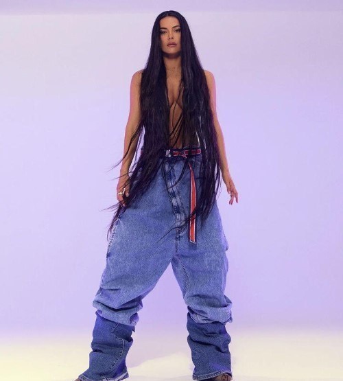 Inna Stop Looking For Your Bra  nude photo