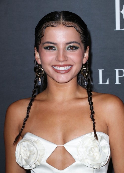 Isabela Merced Stunning At Elle Women In Hollywood Event In LA 10  nude photo