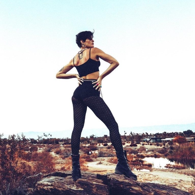 Isabeli Fontana  nude photo