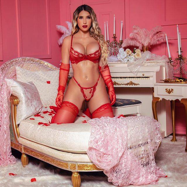Isabella Buscemi missbuscemi  nude photo