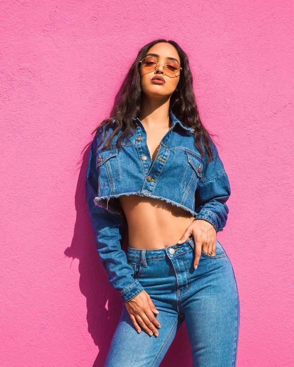 Izabela Guedes  nude photo