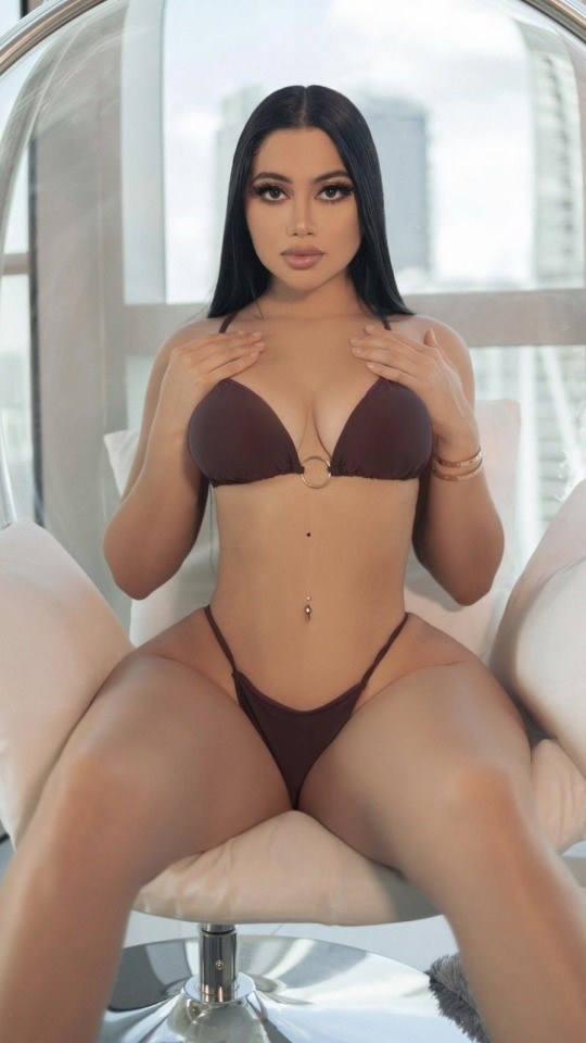 Jailyne Ojeda  nude photo