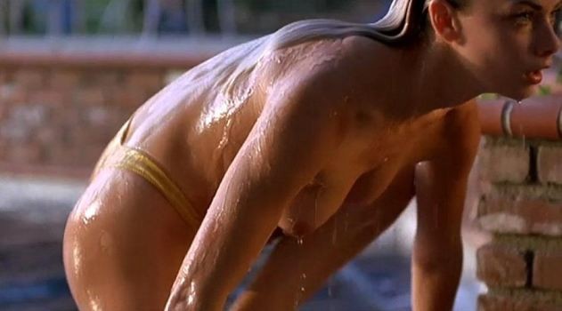 Jaime Pressly Tits  nude photo