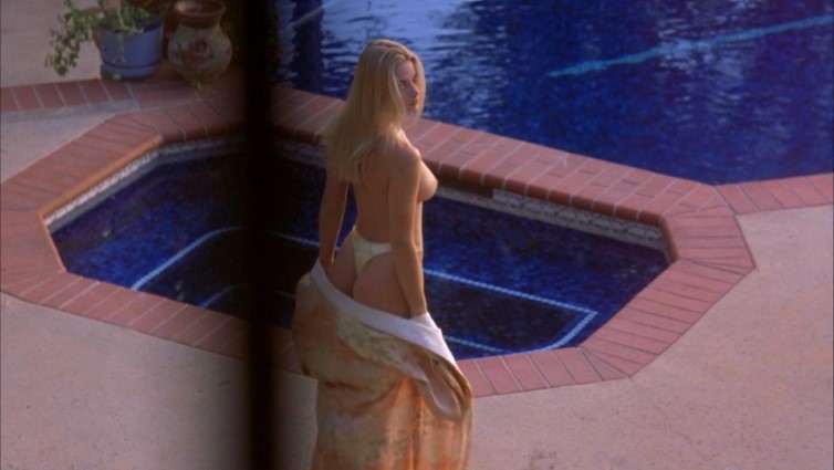 Jaime Pressly Topless Sexy Ass In Thongs  nude photo
