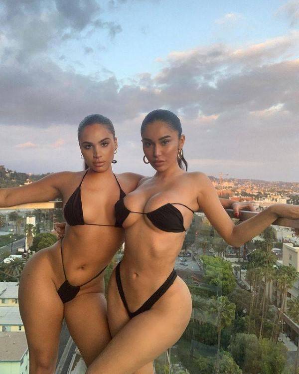 Janet Guzman  nude photo