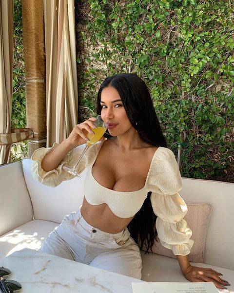 Janet Guzman  nude photo