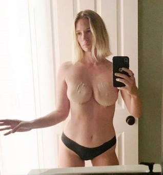 January Jones  nude photo