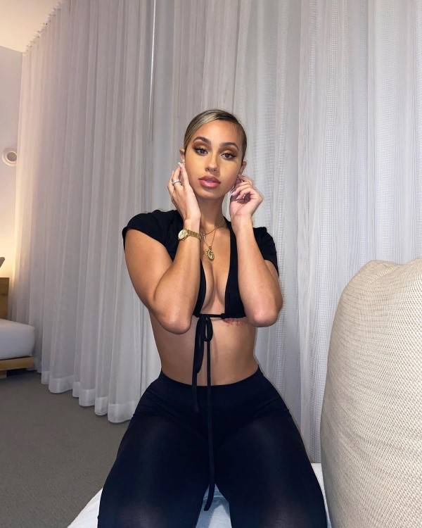 Jasmine Rae  nude photo