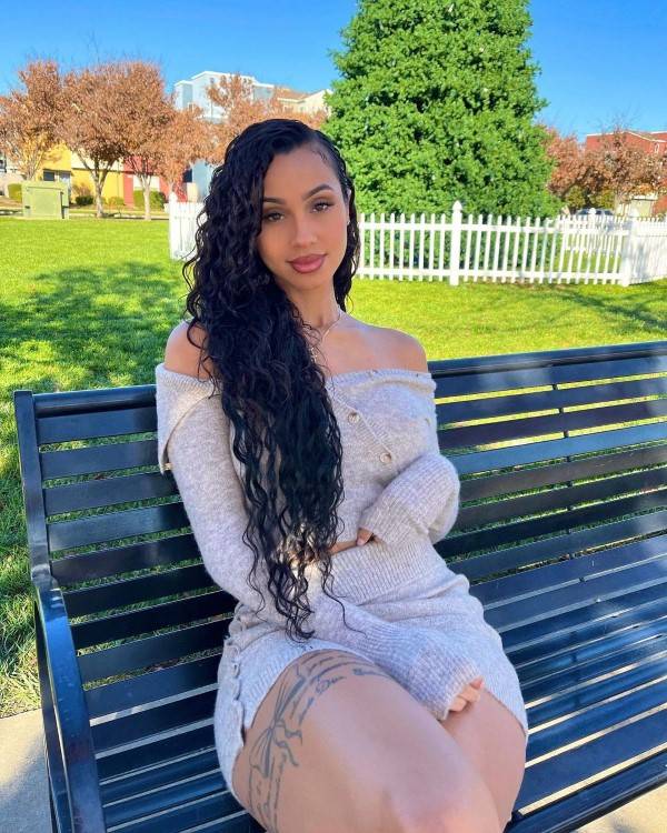 Jasmine Rae  nude photo