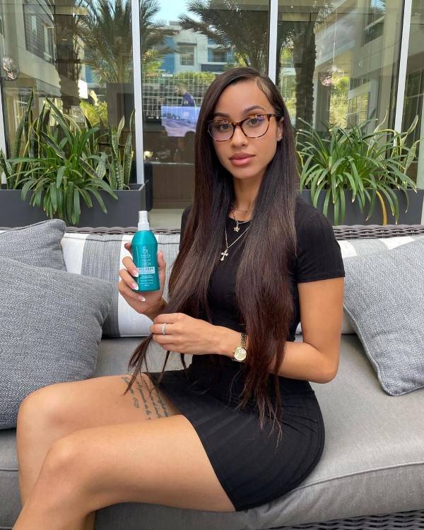 Jasmine Rae  nude photo