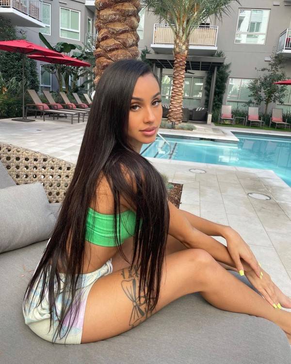 Jasmine Rae  nude photo