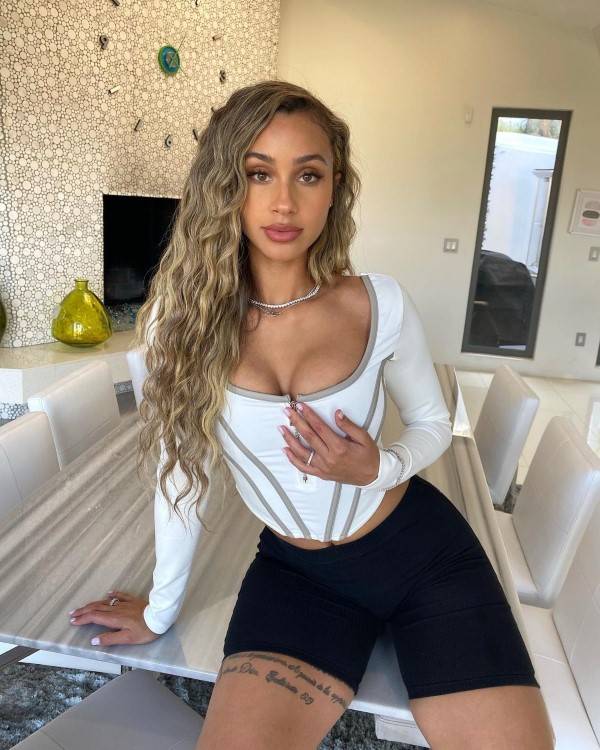 Jasmine Rae  nude photo