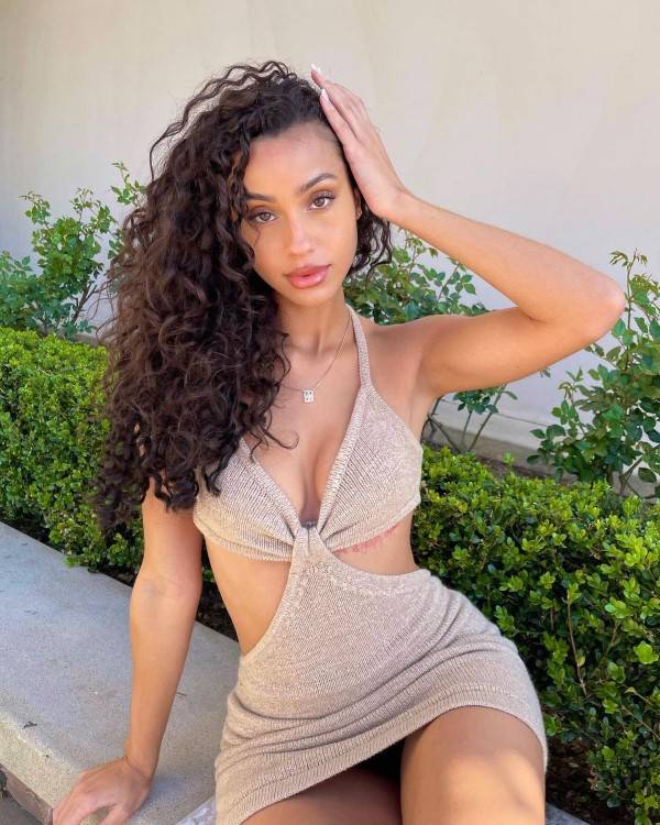 Jasmine Rae  nude photo