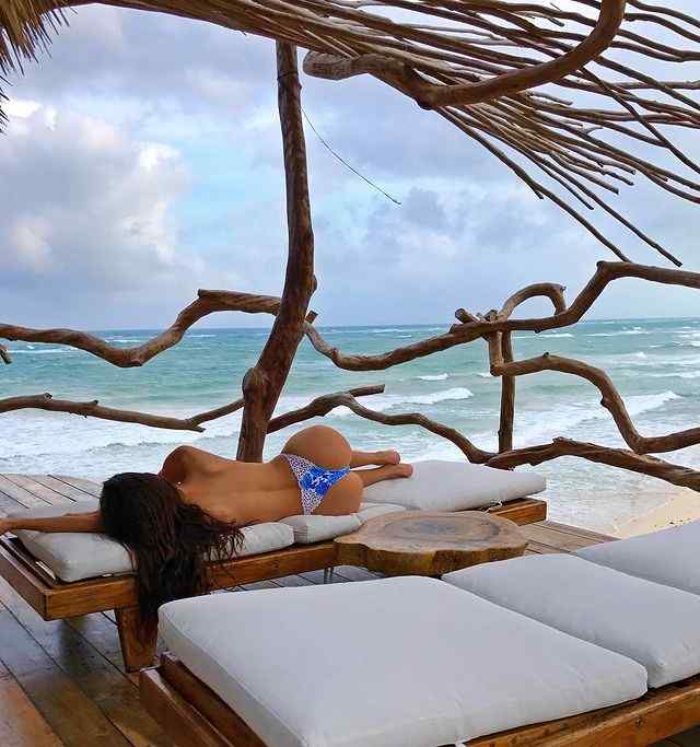 Jen Selter  nude photo