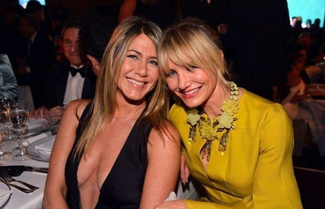 Jennifer Aniston Cameron Diaz  nude photo