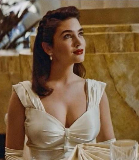 Jennifer Connelly In THE ROCKETEER  nude photo