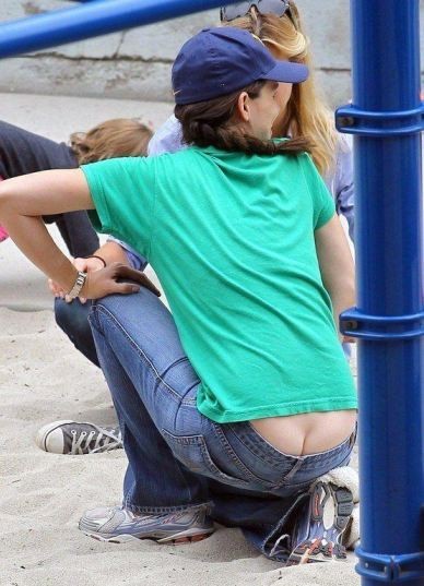 Jennifer Garner Butt Crack  nude photo