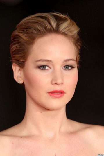 Jennifer Lawrence Short Hair Back  nude photo