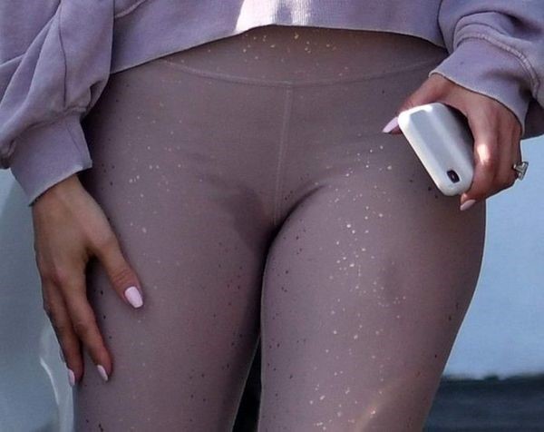 Jennifer Lopez Camel Toe Tight Pants  nude photo