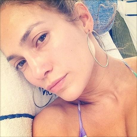 Jennifer Lopez No Makeup Selfie  nude photo