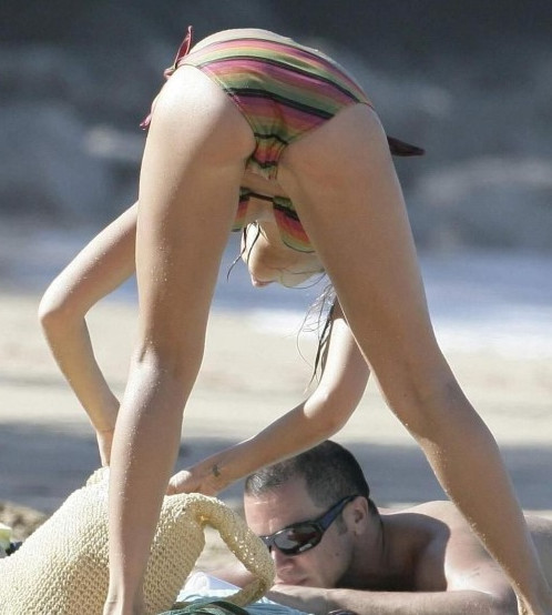 Jessica Alba Bikini Candids  nude photo