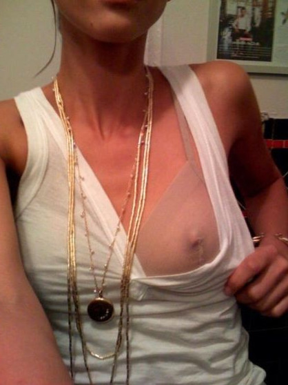 Jessica Alba Leaked  nude photo