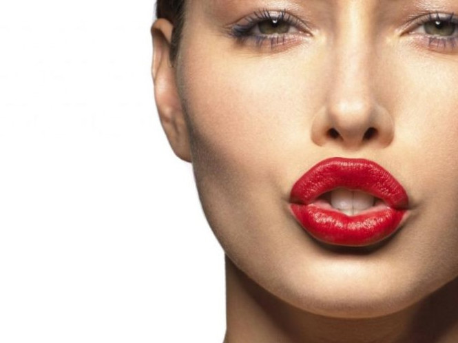 Jessica Biel Hot Lips  nude photo